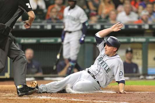 Yuli Gurriel's walkoff homer in the 10th inning lifts Astros over Mariners