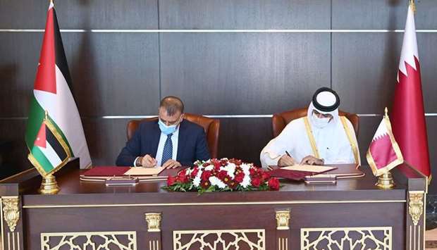 HE Prime Minister and Jordanian Minister of Interior signed a cooperation agreement.rn