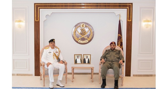 Amiri Guard Commander Lieutenant-General Hazza bin Khalil Al Shahwani meets with Defense Attache at the Embassy of Pakistan to Qatar Commodore Sharjeel Iftikhar