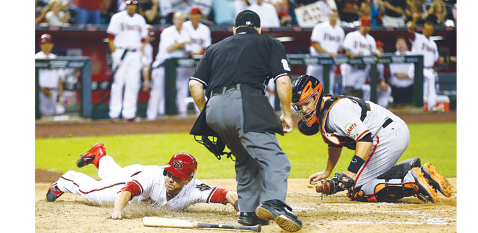 Cubs cut ties with Barney, then take it to Padres