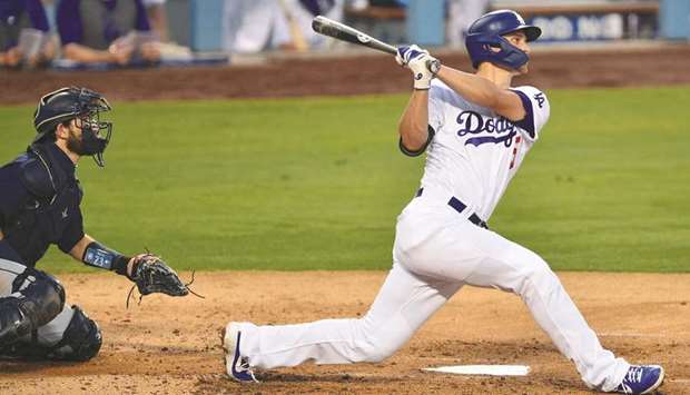 Brothers Corey and Kyle Seager homer in same game