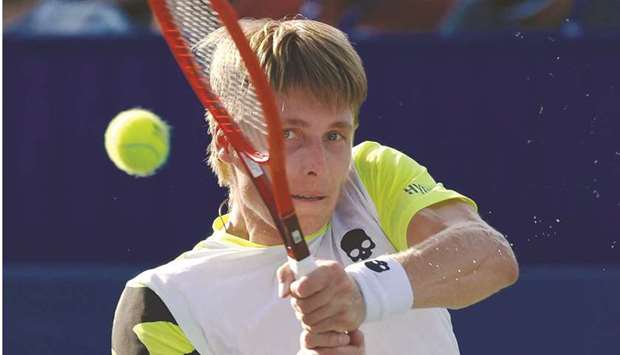 Ilya Ivashka of Belarus returns a shot to Mikael Ymer of Sweden during the finals of the Winston-Salem Open at Wake Forest Tennis Complex in Winston Salem, North Carolina. (Getty Images/AFP)