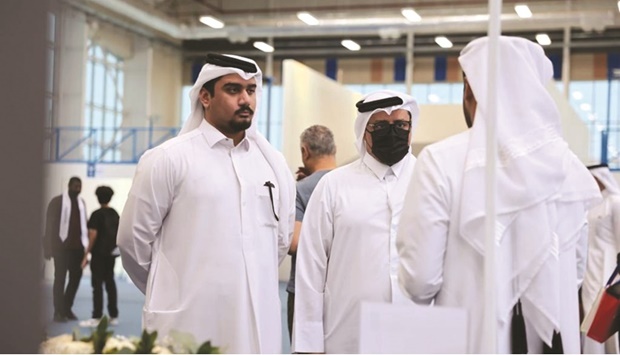 Through its pavilion, the agency introduced its specialties and the services it provides while providing advice and guidance to students and graduates as well as individuals looking for job opportunities.
