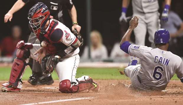 Evan Gattis' grand slam lifts Astros over Royals