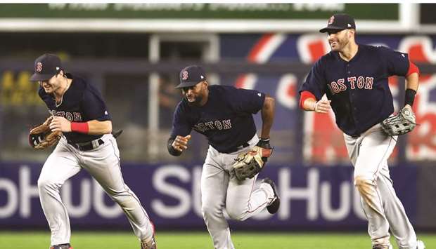 Martinez, Benintendi HR, Red Sox again rough up Yankees