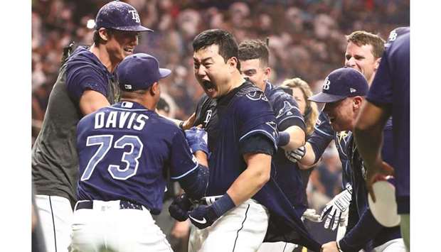 Ji-Man Choi Walks It Off for the Rays - Stadium