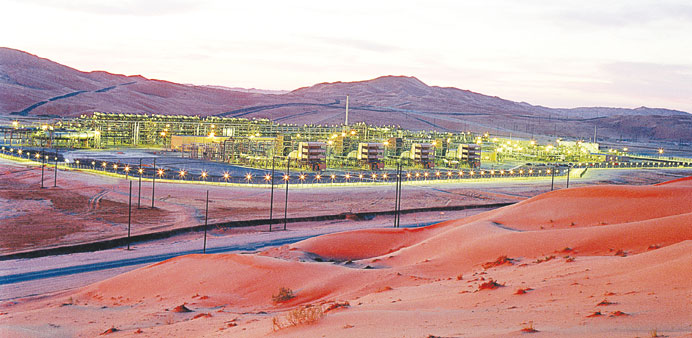 A view of Saudi Aramcou2019s Shaybah oil facility at twilight. The worldu2019s largest oil exporter produced 9.025mn bpd in December, down from 9.49mn bpd in 