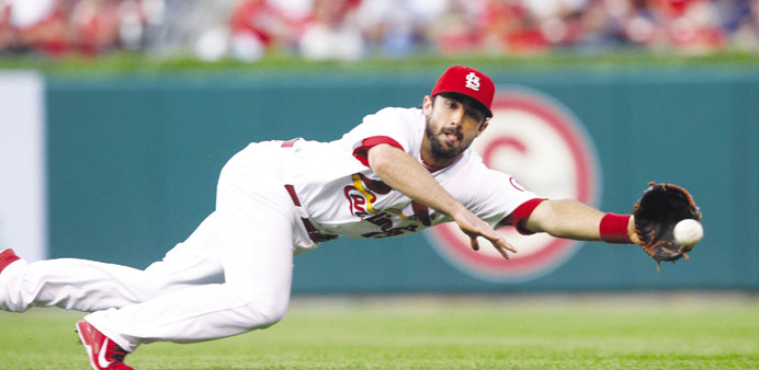 Cardinals turn Pirates mistakes into 4-3 victory