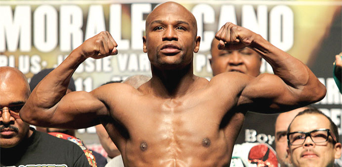 Floyd Mayweather Moves To 45-0 With Decision Over Canelo Alvarez