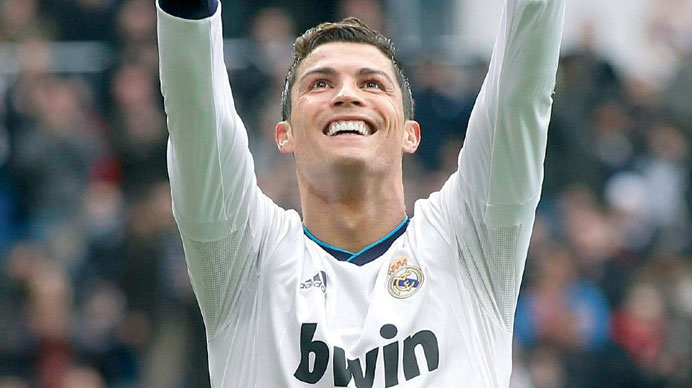 Ronaldo passes 300 La Liga goals in Real win over Getafe