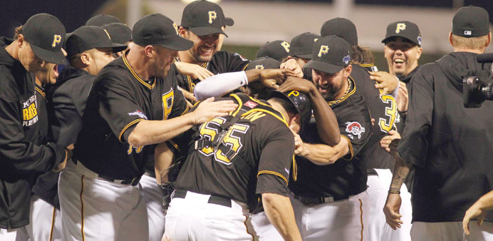 Russell Martin, Marlon Byrd power Pirates past Reds and into NLDS - Newsday